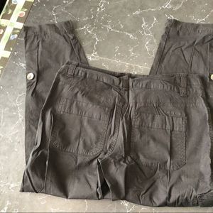 DKNY cargo pants black NWOT